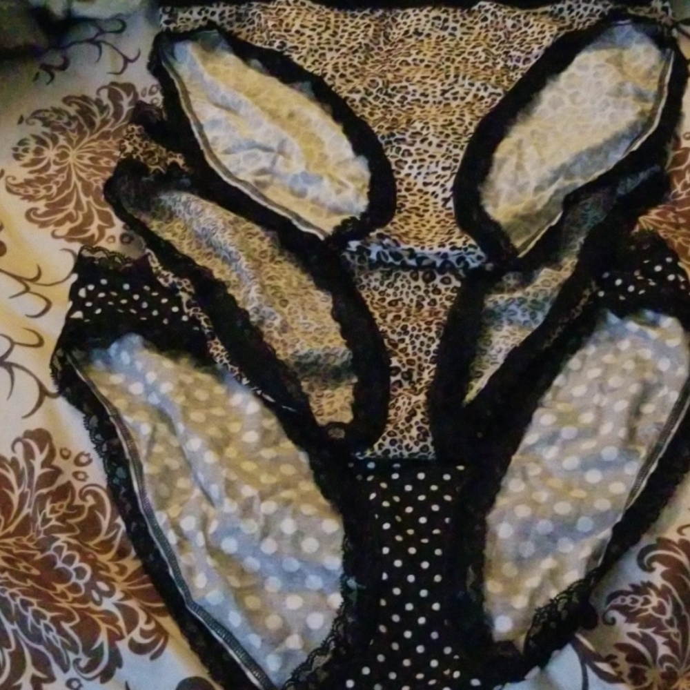 3 pair Victoria secret panties L/xl